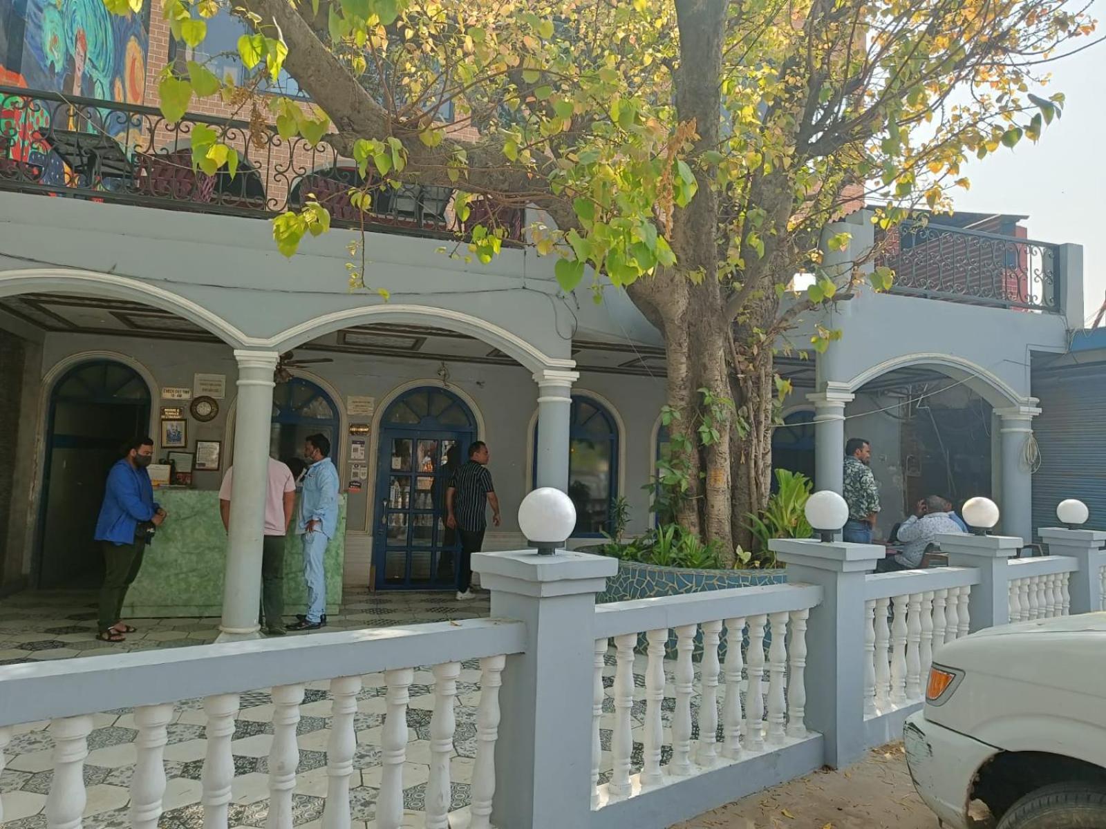 Maya Hotel & Restaurant Agra  Exterior photo